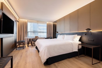 room-image