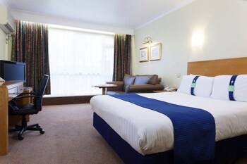 room-image