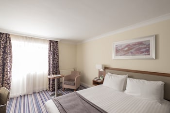 room-image