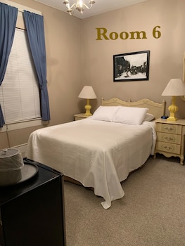 room-image