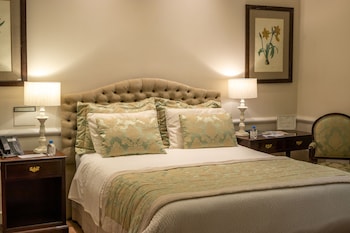 room-image