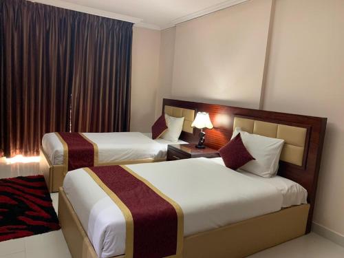 room-image