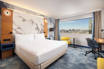 room-image
