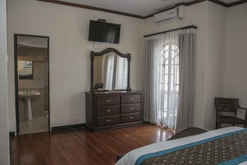room-image