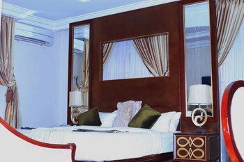 room-image