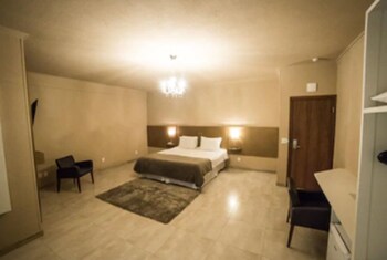 room-image