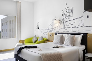 room-image