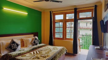 room-image