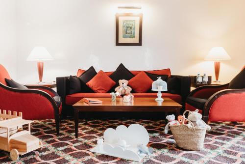 room-image