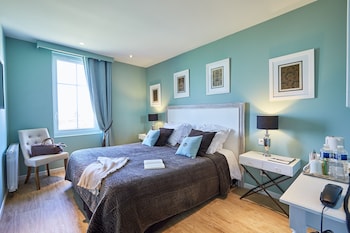 room-image