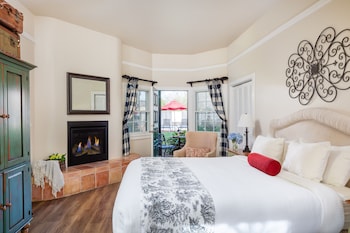room-image