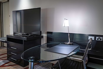 room-image