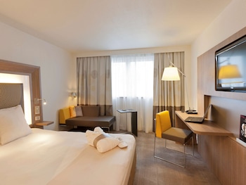 room-image