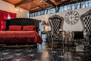 room-image