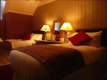 room-image
