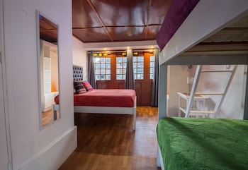room-image
