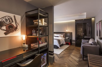 room-image