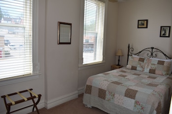 room-image