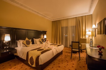 room-image