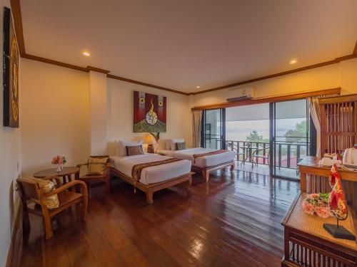 room-image