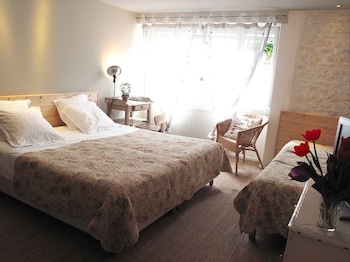 room-image