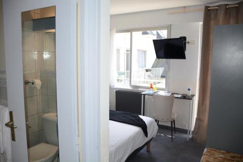room-image