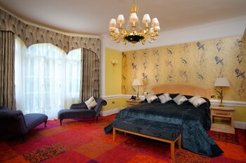 room-image