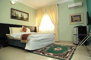 room-image