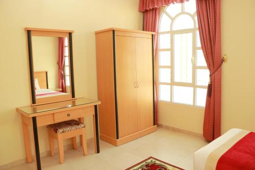room-image