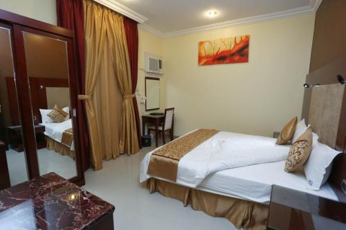 room-image
