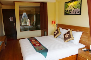 room-image