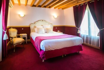 room-image