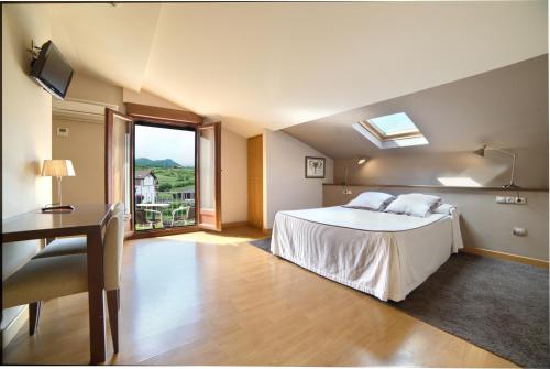 room-image