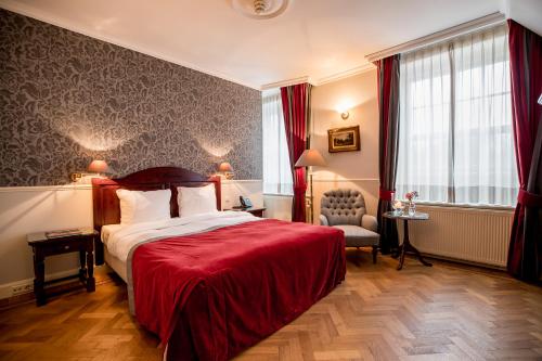 room-image
