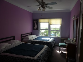 room-image