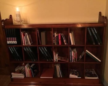 room-image