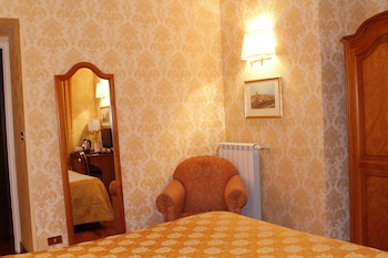 room-image