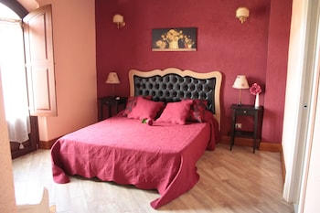 room-image