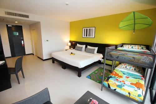 room-image