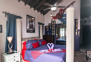 room-image