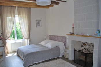 room-image