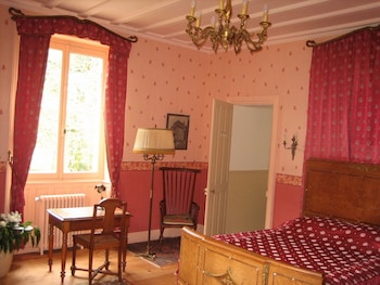 room-image