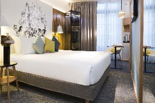 room-image