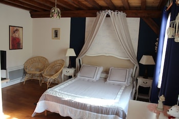 room-image