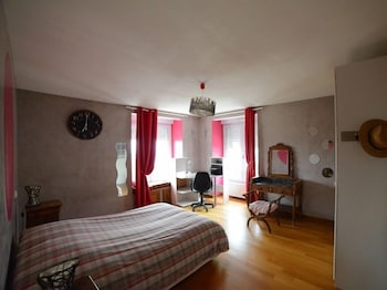 room-image