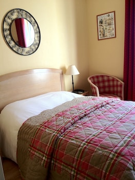room-image