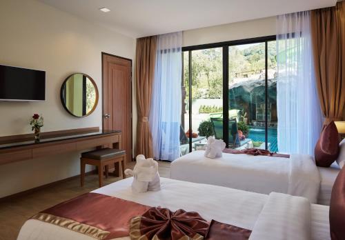 room-image