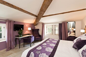 room-image