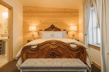 room-image
