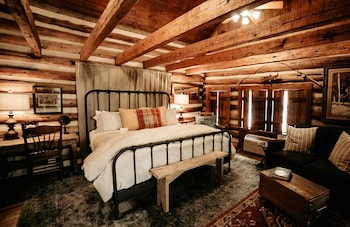 room-image